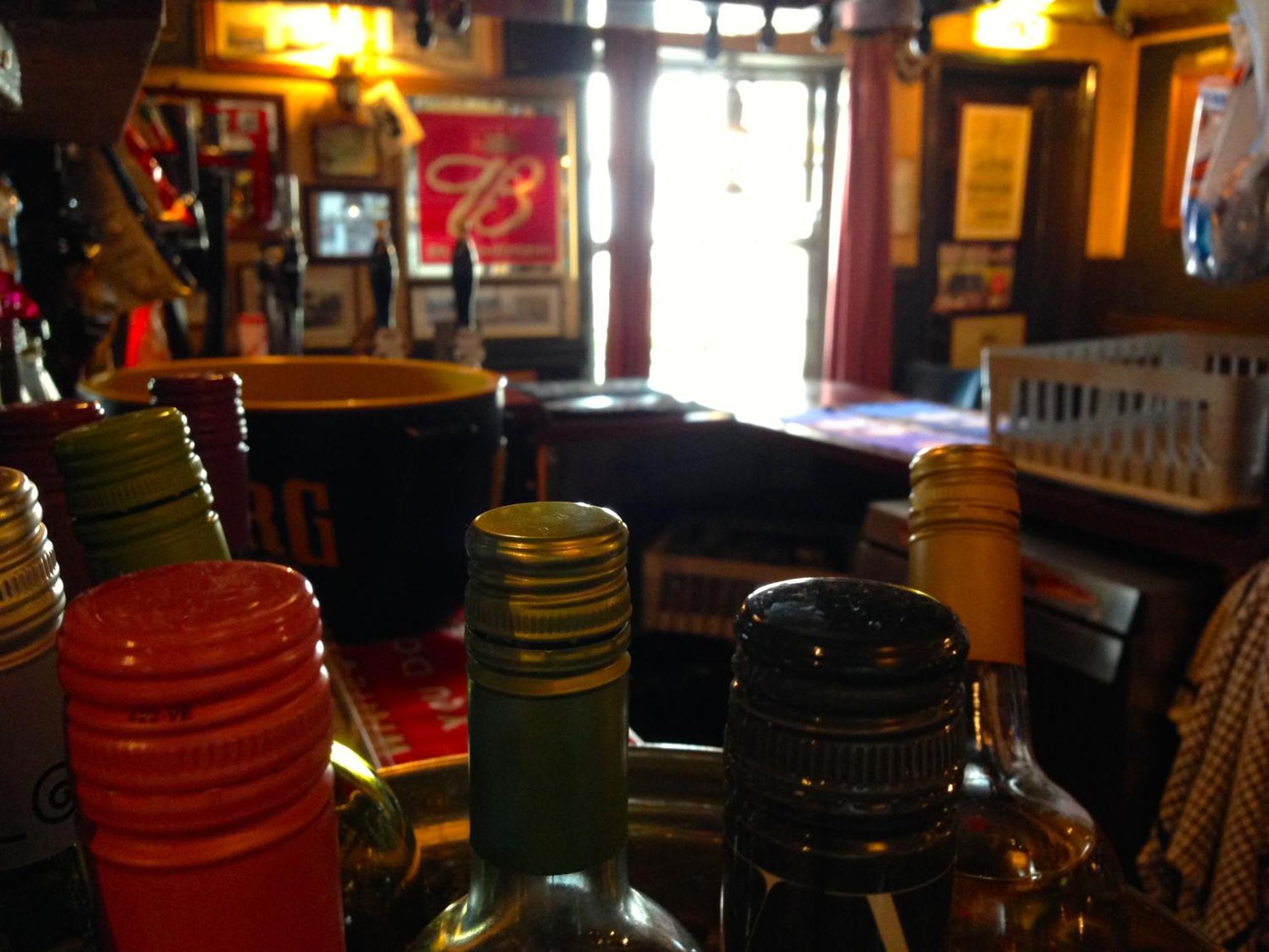 The Kings Head Panzió Deal Kültér fotó